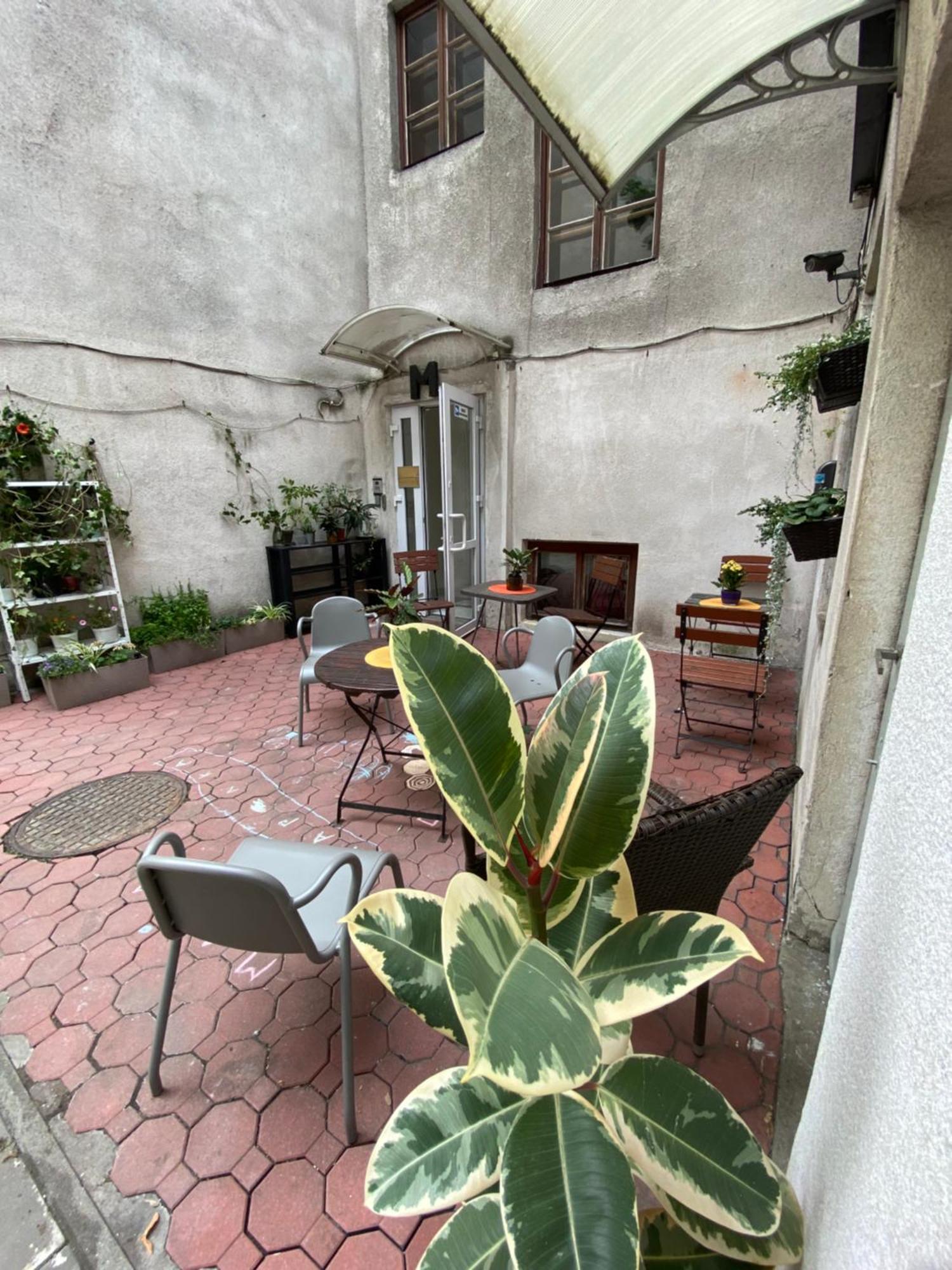 Art Inn Space Krakow Bagian luar foto