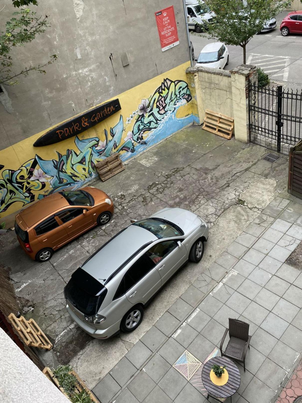 Art Inn Space Krakow Bagian luar foto