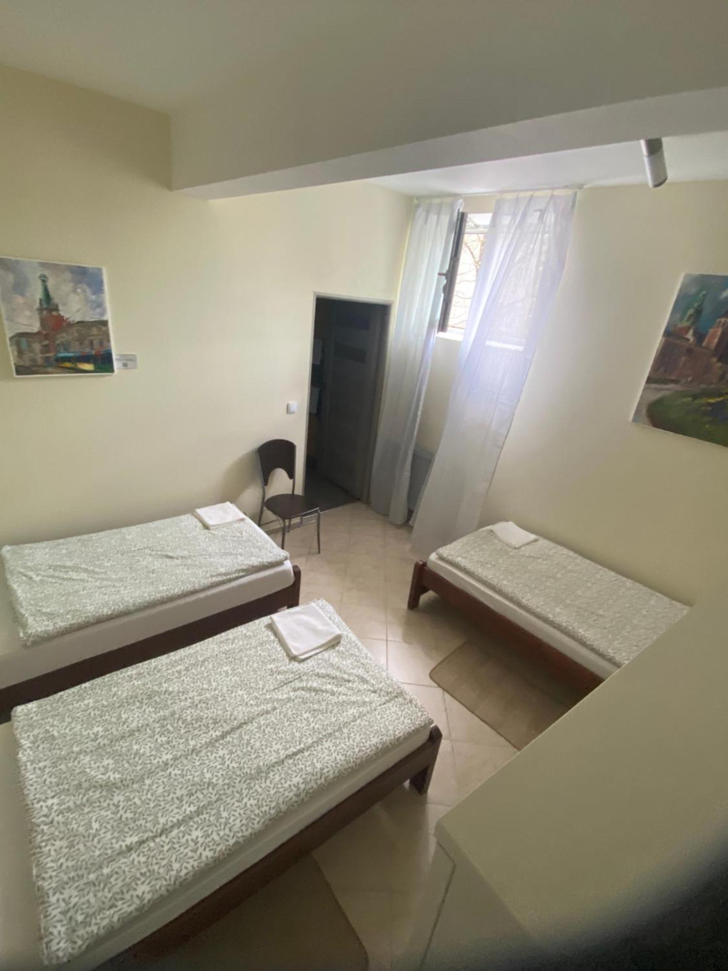 Art Inn Space Krakow Bagian luar foto